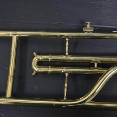 Trombón Do pistones Miraphone lacado en perfecto estado image 7
