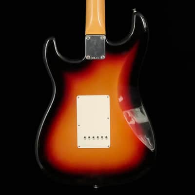 Fender Dealer Exclusive Vintera Road Worn '60s Stratocaster, Rosewood Fingerboard, 3-Color Sunburst, Deluxe Hardshell Case image 2