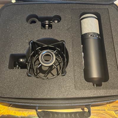 Universal Audio Sphere DLX Large Diaphragm Modeling Microphone 2023 - Present - Black image 3