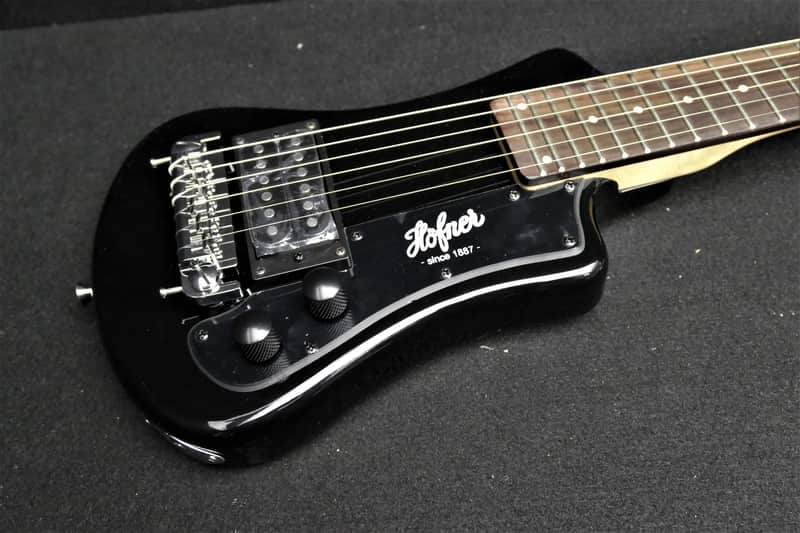 Hofner HCT-SH-BK CT Series Shorty Travel/Mini Electric Guitar Black & Gig Bag image 1