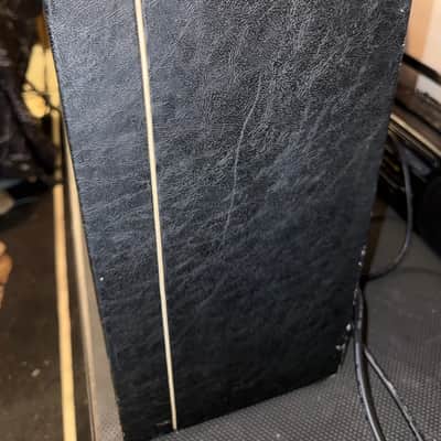 Silvertone Model 1472 10-Watt 1x12 Guitar Combo Amplifier image 5