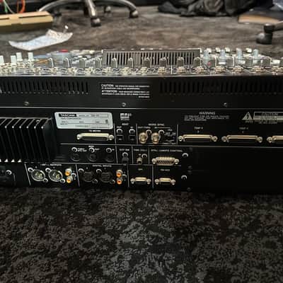 TASCAM DM-24 digital mixer image 4