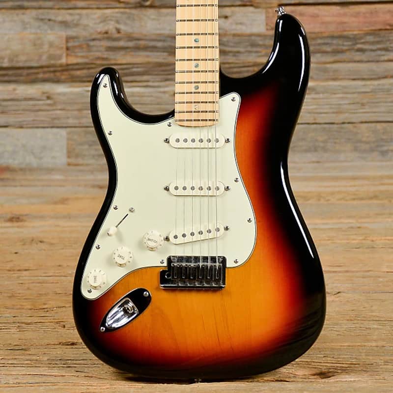 Fender American Deluxe Stratocaster Left-Handed 2004 - 2010 image 2