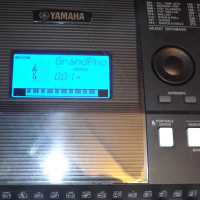 Yamaha PSR-E423 features cutoff/resonance controls image 7