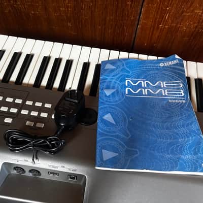 Yamaha MM6 Music Synthesizer Workstation w/ box power supply image 11
