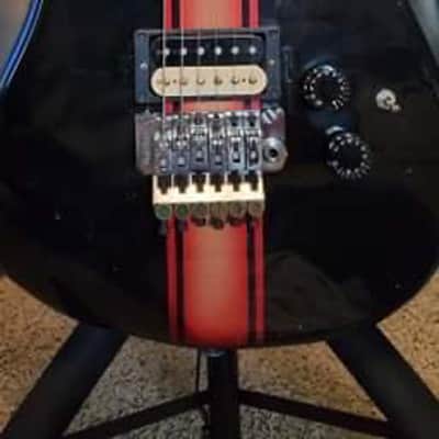 Kramer Pacer 1983 w/case image 1