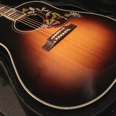 Gibson Hummingbird Standard 2021  Vintage Sunburst image 2