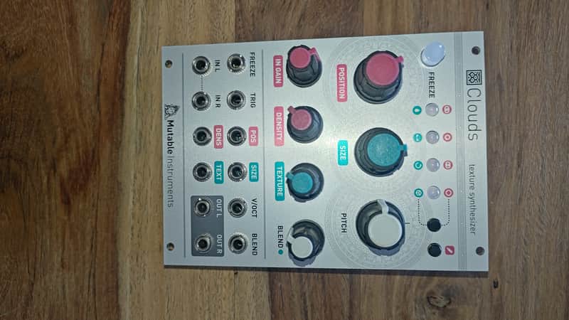 Mutable Instruments Clouds