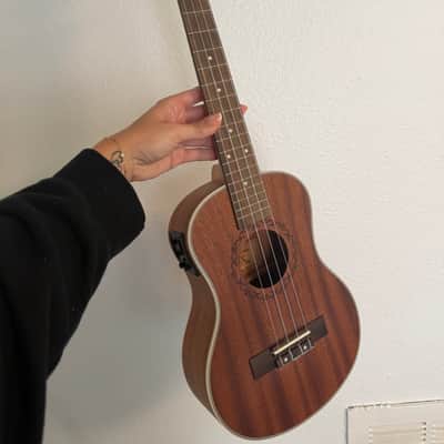 Kala KA-KTGE-C Hawaiian Koa Series Acoustic/Electric Tenor Cutaway Ukulele with EQ 2010s - Gloss Natural image 1