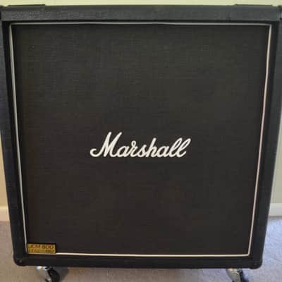 Marshall JCM 800 Lead Series Model 1982B 4x12" Straight Guitar Speaker Cabinet