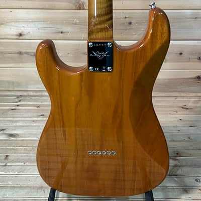 Fender Artisan Koa Dual P90 Strat - Aged Natural image 4