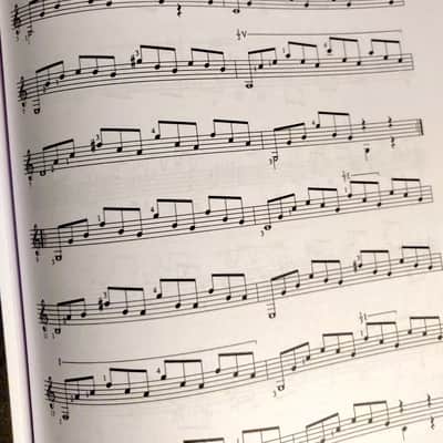 Hal Leonard Christopher Parkening Guitar Method Two Art & Technique Of Classical Guitar image 2