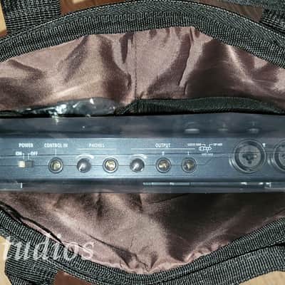 Zoom R8 - Like New in New Case! image 7