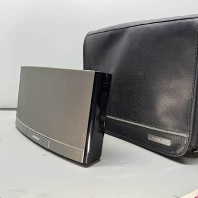 Bose SoundDock Portable Digital Music System iPod Dock Speaker w Bag image 2