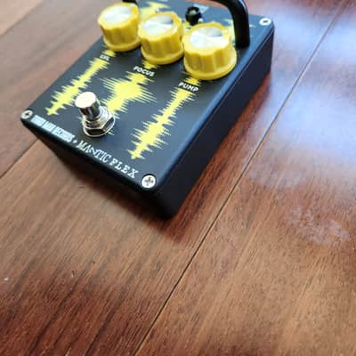 Mantic Third Man Records Flex Fuzz 2018 - Present - Black image 3