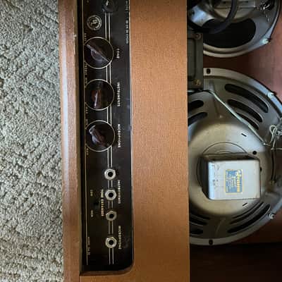Gibson GA-30 14-Watt 12"/8" Guitar Combo 1948 - 1953 - Brown image 10