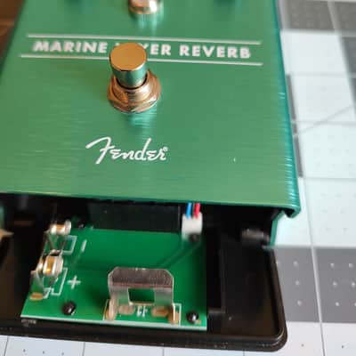 Fender Marine Layer Reverb 2018 - Present - Green image 2