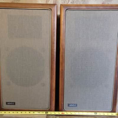 Advent Large Loudspeaker 1970s Walnut image 3