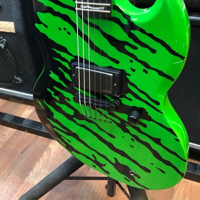 ESP LTD Slimer Viper Tony Perry Signature Guitar 2015 - Green/black image 5