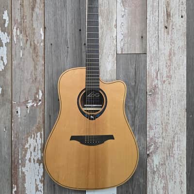 Lag Tramontane THV30DCE 2020s - Natural- with Case image 1