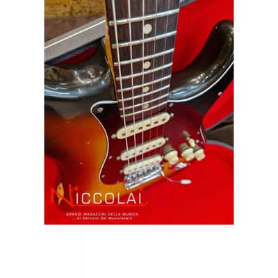 Fender Stratocaster 3-Color Sunburst 1975 Ex Demo image 5