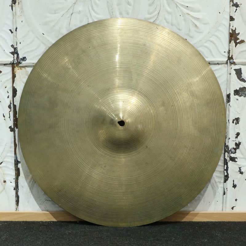 Used Zildjian Avedis Crash/Ride Cymbal 18in (1632g) image 1