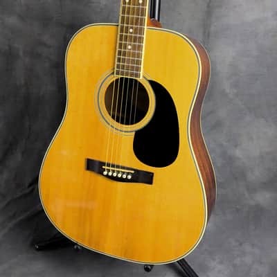2009 Starcaster by Fender Model 0910104125 Acoustic Guitar image 8