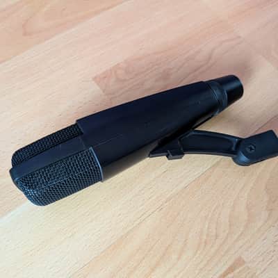 Sennheiser MD 421 II Cardioid Dynamic Microphone