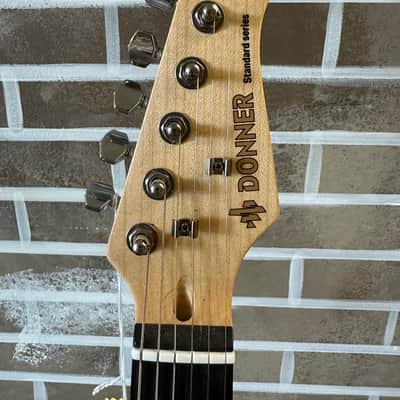 Donner DST-100S 2020s - Black Electric Guitar image 3