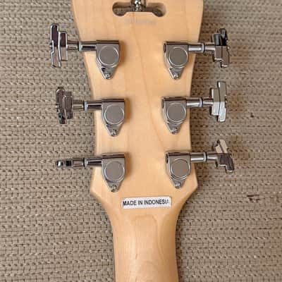 D'Angelico Premier Atlantic Single Cutaway HH w/ Stoptail - Antique White image 9