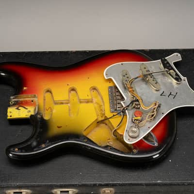 1967 Fender Stratocaster Left-Handed Sunburst with tag image 20