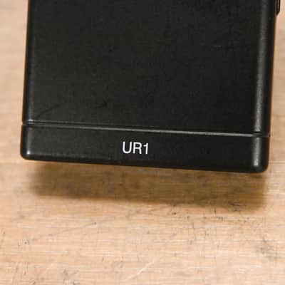 Immagine Shure UR1 Wireless Bodypack Transmitter - G1 Band: 470-530 MHz CG015BQ - 5