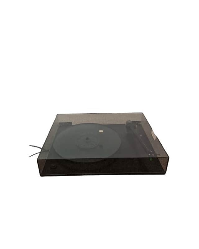REGA Planar 3 Turntable - Iconic Design - Good