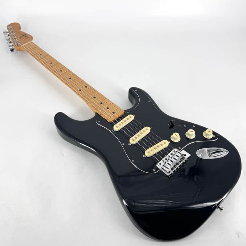 1989 Squier USA Standard Stratocaster – Black image 1