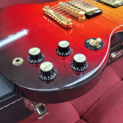 Gibson SG Supreme with Case 2004 - Lava Burst image 10