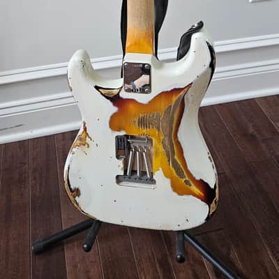 Fender Custom Shop '59 Stratocaster Heavy Relic- Olympic White Over 3-Tone Sunburst image 2