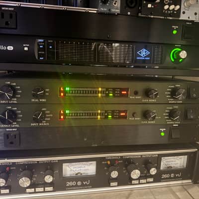 Burl B2 Bomber DAC 2-Channel D/A Converter 2010s - Green image 3