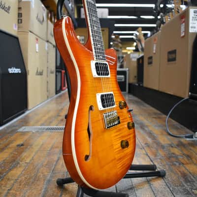 Paul Reed Smith SE Custom 24 Semi-Hollow Piezo Electric Guitar Vintage Sunburst w/Padded Gig Bag image 2