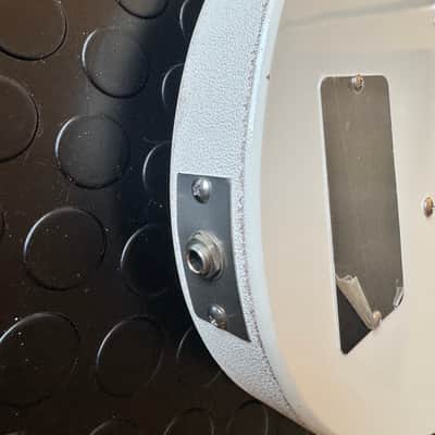 Jerry Jones Baritone / 6 String Bass 88-90 - White image 12