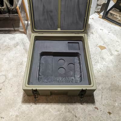 Trimcast Australia Heavy-Duty Road Case PH97204476 2008 - Olive Green image 3