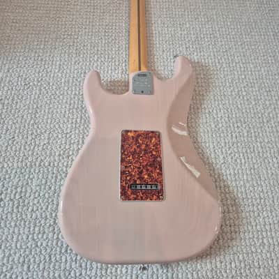 Fender American Professional II Stratocaster Thinline Shell Pink image 10