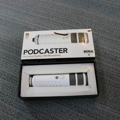 Rode Podcaster Broadcast Quality USB Microphone image 2