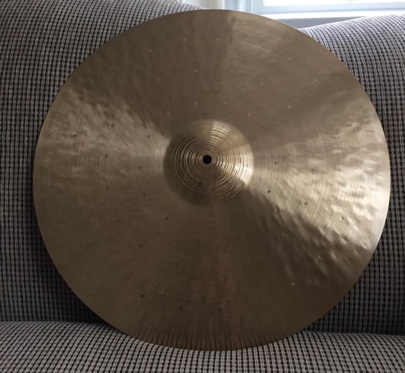 Paiste 20" Signature Traditionals Thin Crash Cymbal image 1