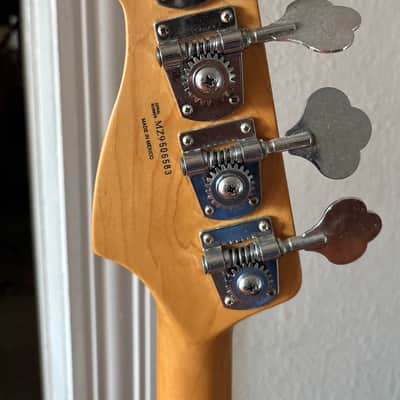 Fender Standard Precision Bass 2009 - 2017 MIM image 9