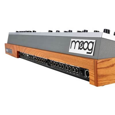 MOOG - One 16 image 11