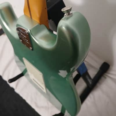 Fender American Professional II Stratocaster HSS with Maple Fretboard 2020 - Present - Mystic Surf Green image 12