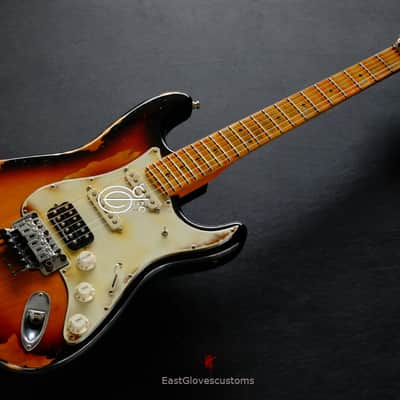 Fender Stratocaster Floyd Rose Classic HSS Sunburst Made in USA Aged Relic (VERY RARE) image 12