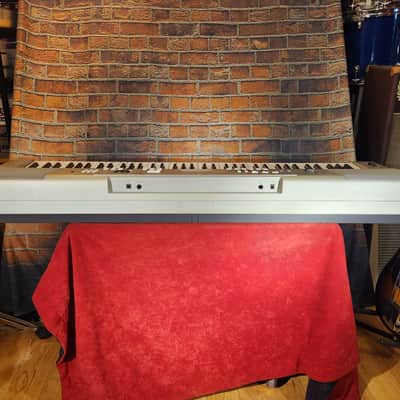 Yamaha YPG235 Portable Grand Piano w/ Power Supply image 8