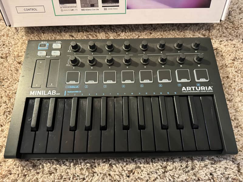 Arturia MiniLab MkII Deep Black Edition 25-Key MIDI Controller 2020 - Deep Black Edition image 1