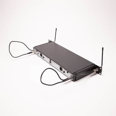 Shure SLXD4D Two-channel Digital Wireless Receiver - H55 Band SLXD4D image 4